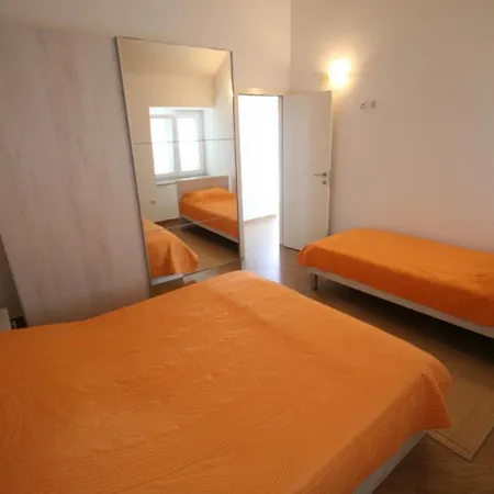 House Sakarun ולי ראט