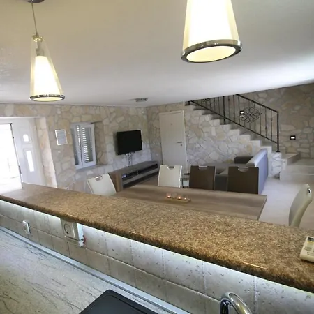 House Sakarun 度假居